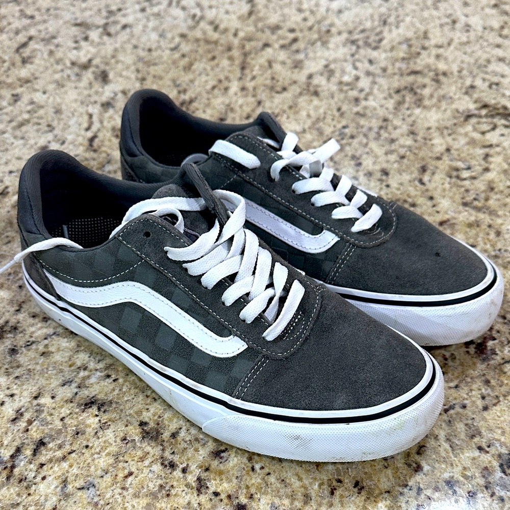 Vans Men's Charcoal and White Sneakers Size 8